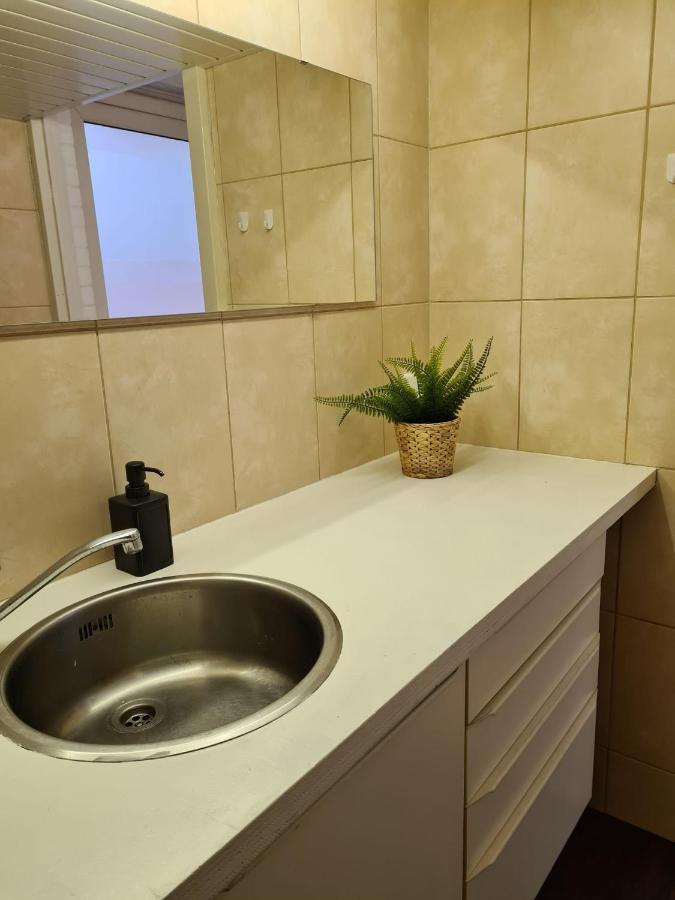 Ruim Appartement In Centrum Yerseke 6 Personen Exteriör bild